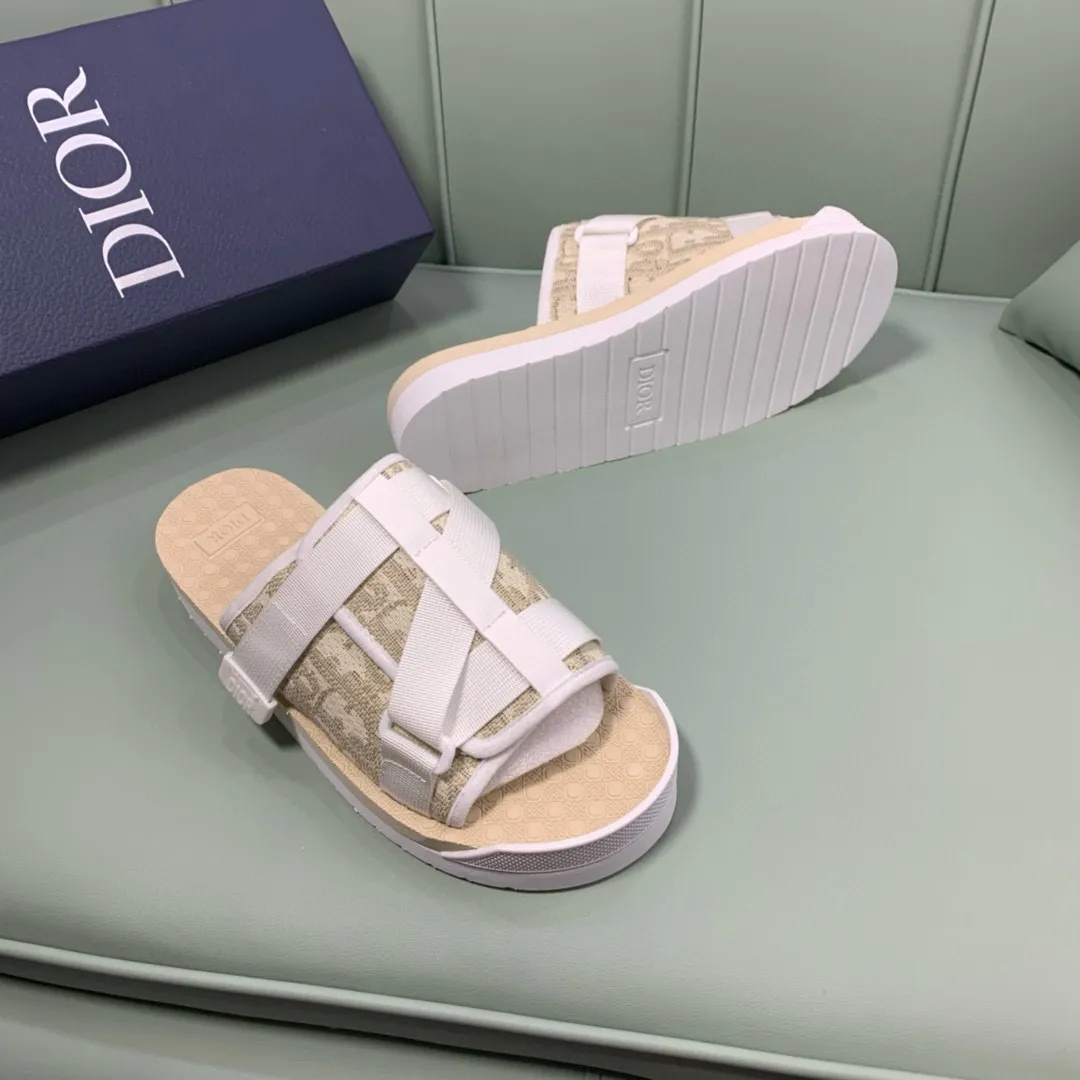 Factory price: 280💰 Dior men's counters are selling sandals at the same time ✔️Imported brand printing/selected high-quality calfskin, highlighting high-end elegance, exquisite workmanship, soles: original soles specially provided by the original factory, hot-selling physical products🔥Normal size: 38-44, customized 45